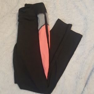 Cute never been worn leggings